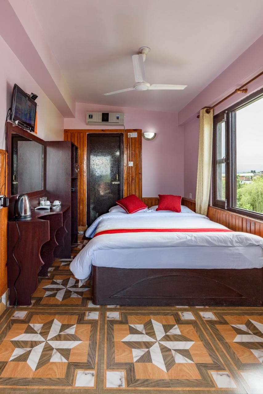 Deluxe-Single Room