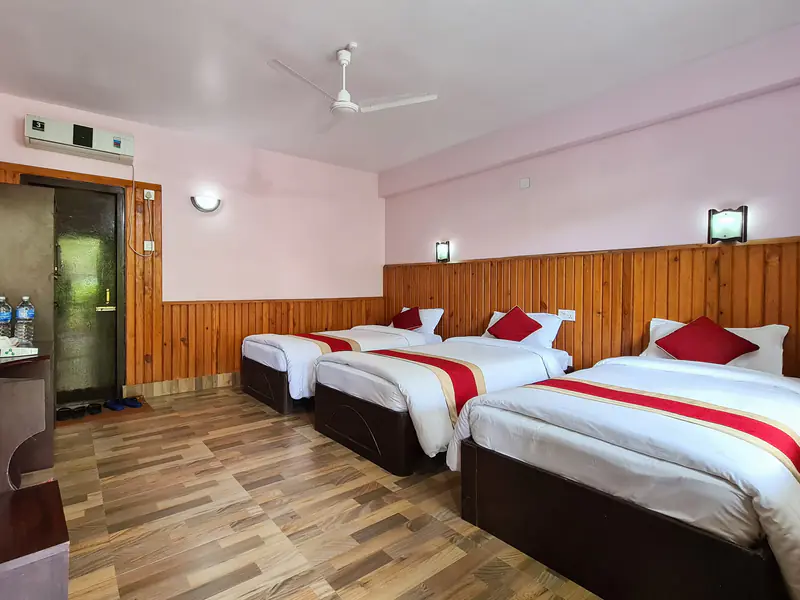 Deluxe-Triple Room
