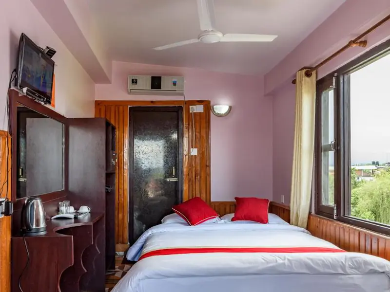 Deluxe-Single Room